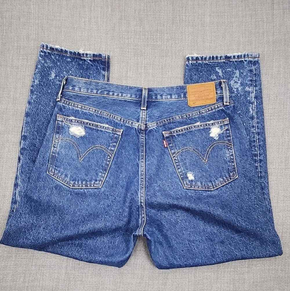 Levis 501 Distressed Style Medium Wash 100% Cotton Denim Jeans 31 × 26 - Picture 4 of 11